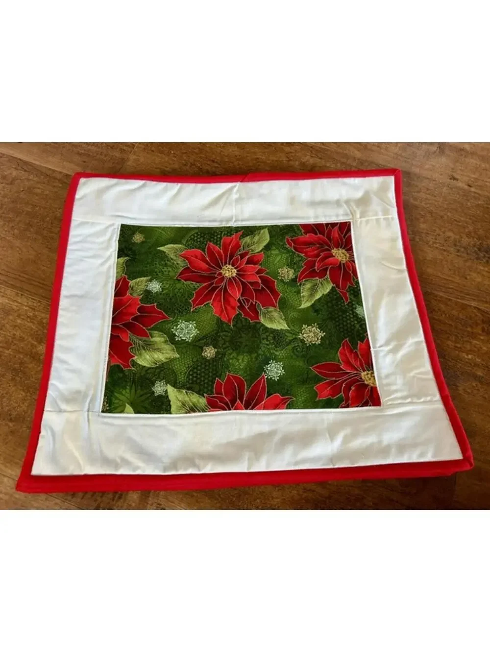 Set of 6 Handmade Christmas Poinsettia Quilted Placemats
